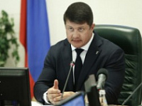 Владимир Слепцов нашел трусы на заборе на Красной площади