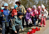У Вечного огня прошли торжественные линейки школьников