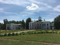 Для туристов создана новая экскурсия по музейным садам и паркам