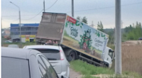 На Окружной дороге столкнулись две фуры