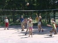 В Ярославской области стартовала запись в летние лагеря для школьников